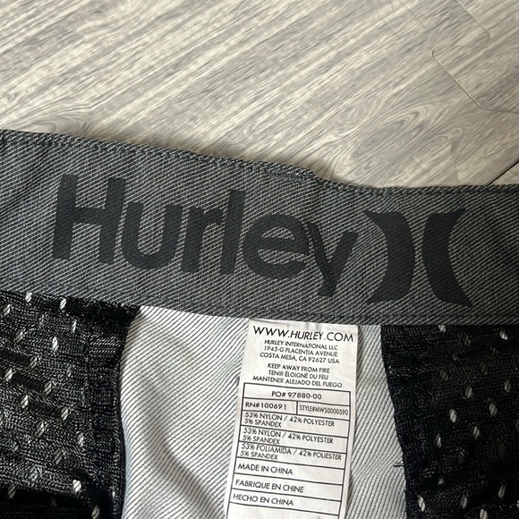 Hurley Dri Fit Gray Shorts Size 30 - Picture 4 of 5